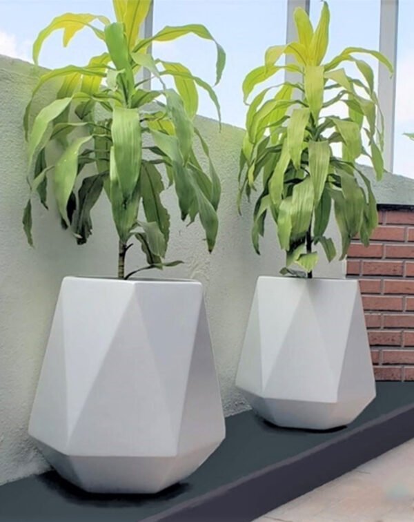 Discover the YUVA FRP planter with a 3D geometric design. Stylish, durable, and perfect for modern indoor and outdoor spaces. Shop premium planters at ArtaFlora.com.