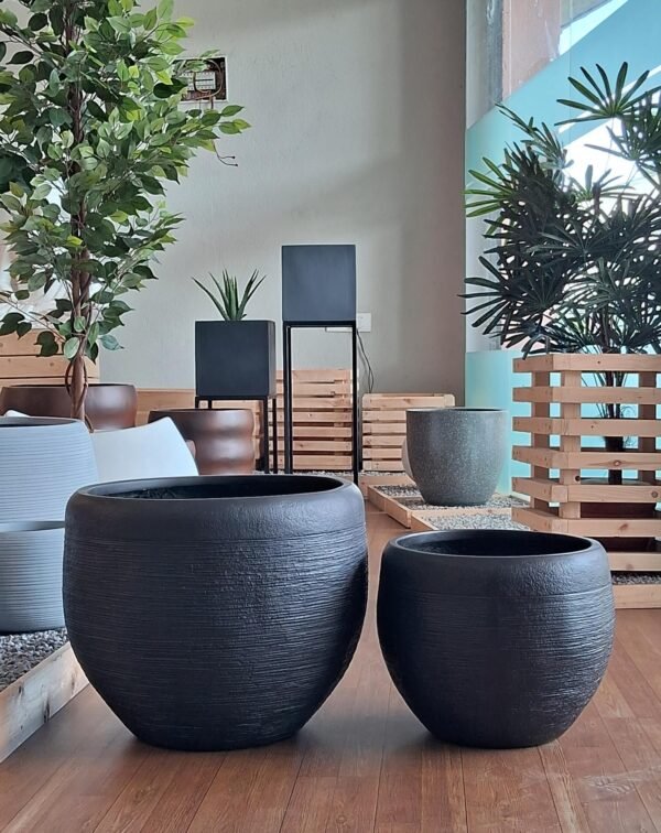Shop SOBRE gray round FRP planter—lightweight, durable, and perfect for indoor and outdoor plants. Explore stylish pots now at ArtaFlora.com.