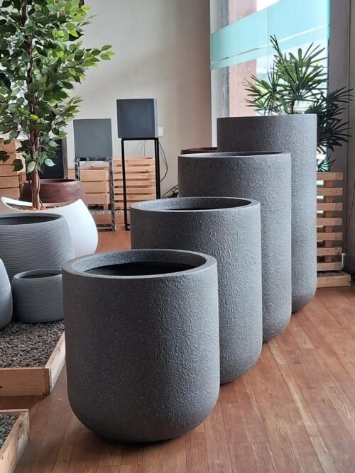 Find the BIRDIE cylindrical FRP planter—elegant, durable, and lightweight. Perfect for stylish homes and outdoor areas. Shop premium planters at ArtaFlora.com.