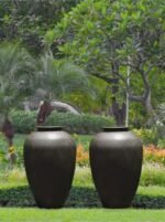 Shop elegant premium large decorative terracotta planters. Ideal for stylish indoor and outdoor spaces. Find the CORONA planter now at ArtaFlora.com.