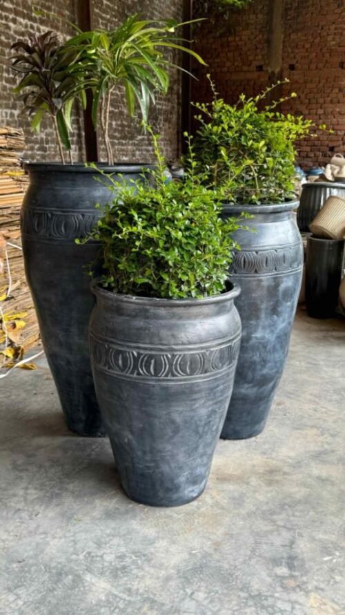 Konkan Terracotta Urn by ArtaFlora