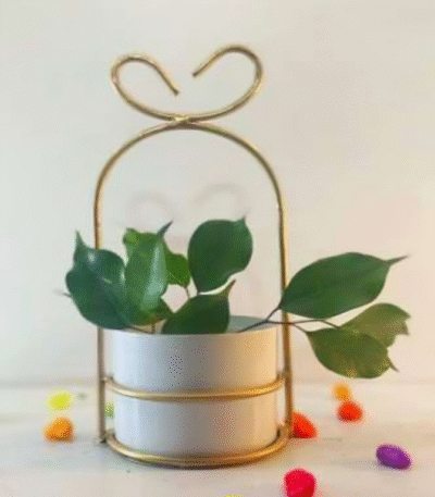 Heart-Loop Metal Planter