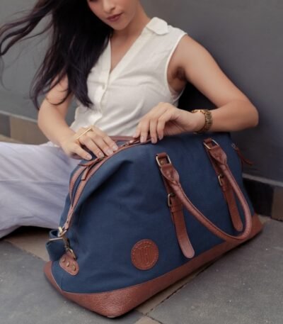 Jamie Duffle Bag For Men & Women 40L - Navy