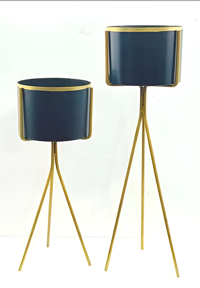 Iron 3-Leg Planter Stand Set